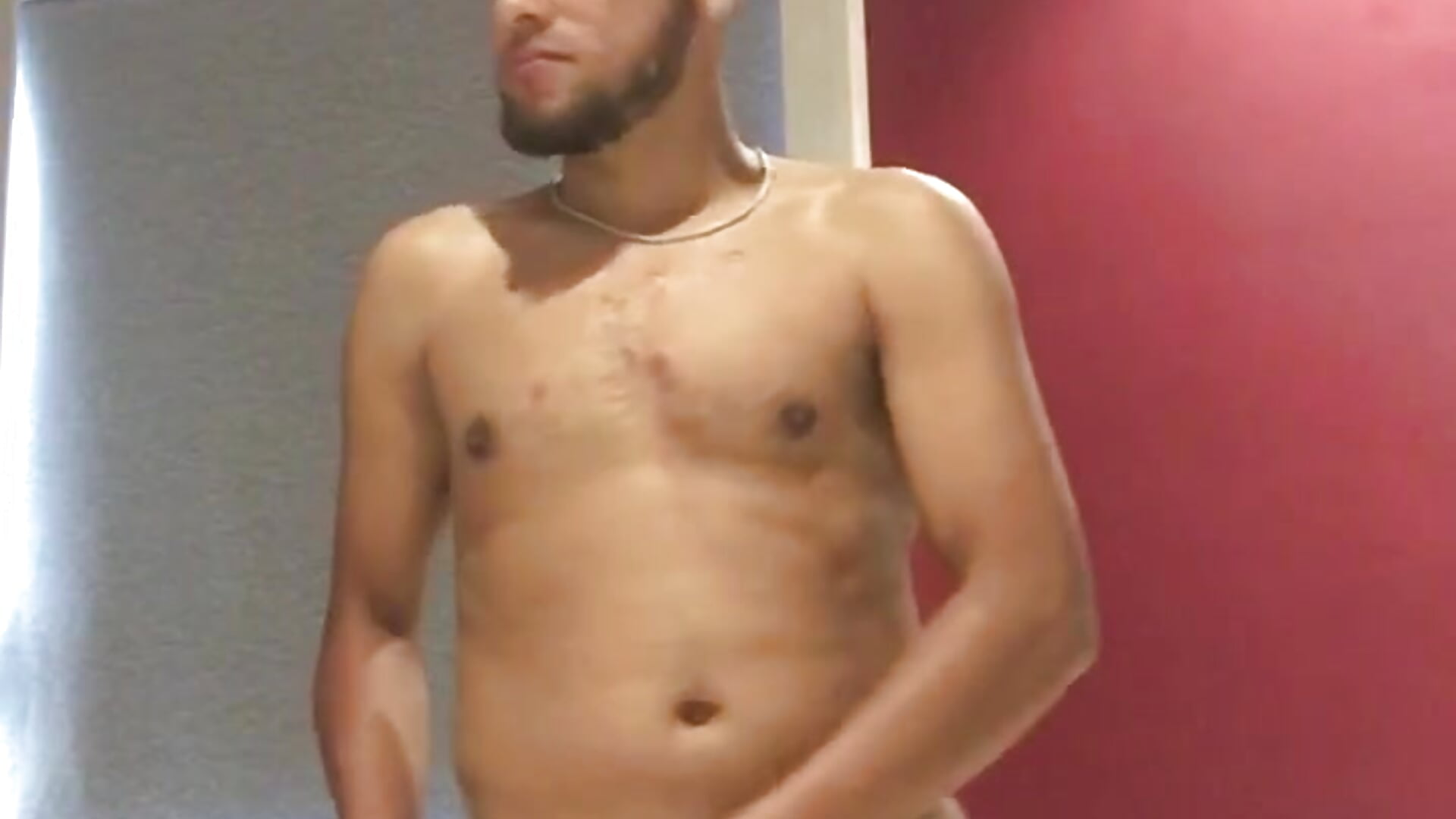 trim,F5B3F3F4-5FC5-4FAE-8FB9-3326E3A33886 - video by Ulises99 cam model