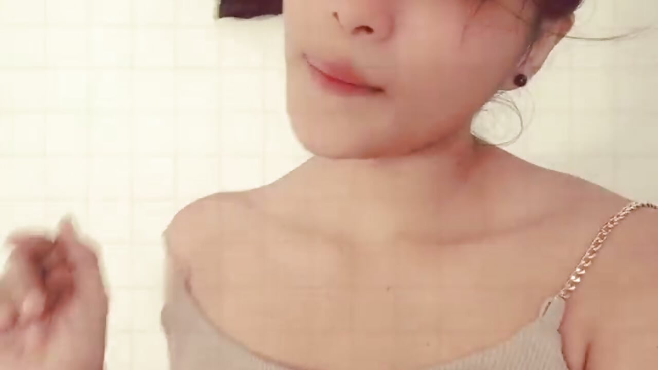 108558.mp4 – video modela na kameri Morenalatina-hotsex