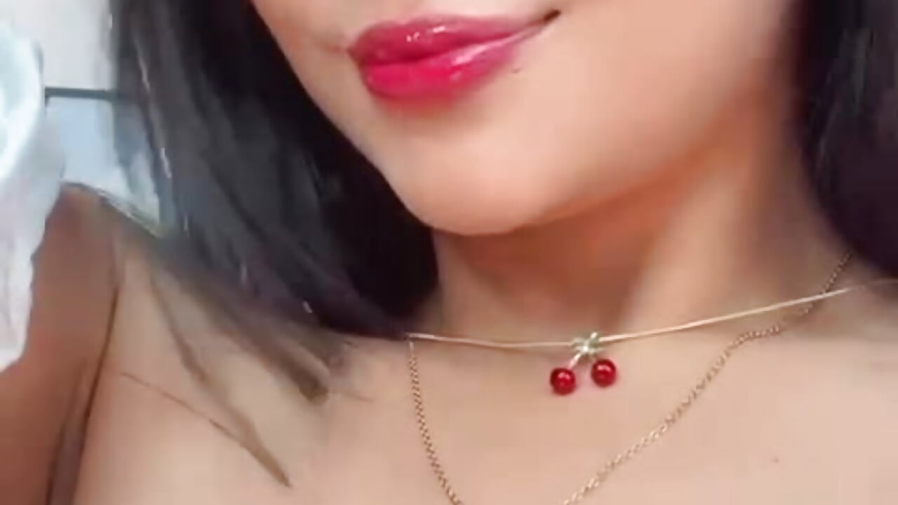 layla12 - video by Layla_Breezee cam model