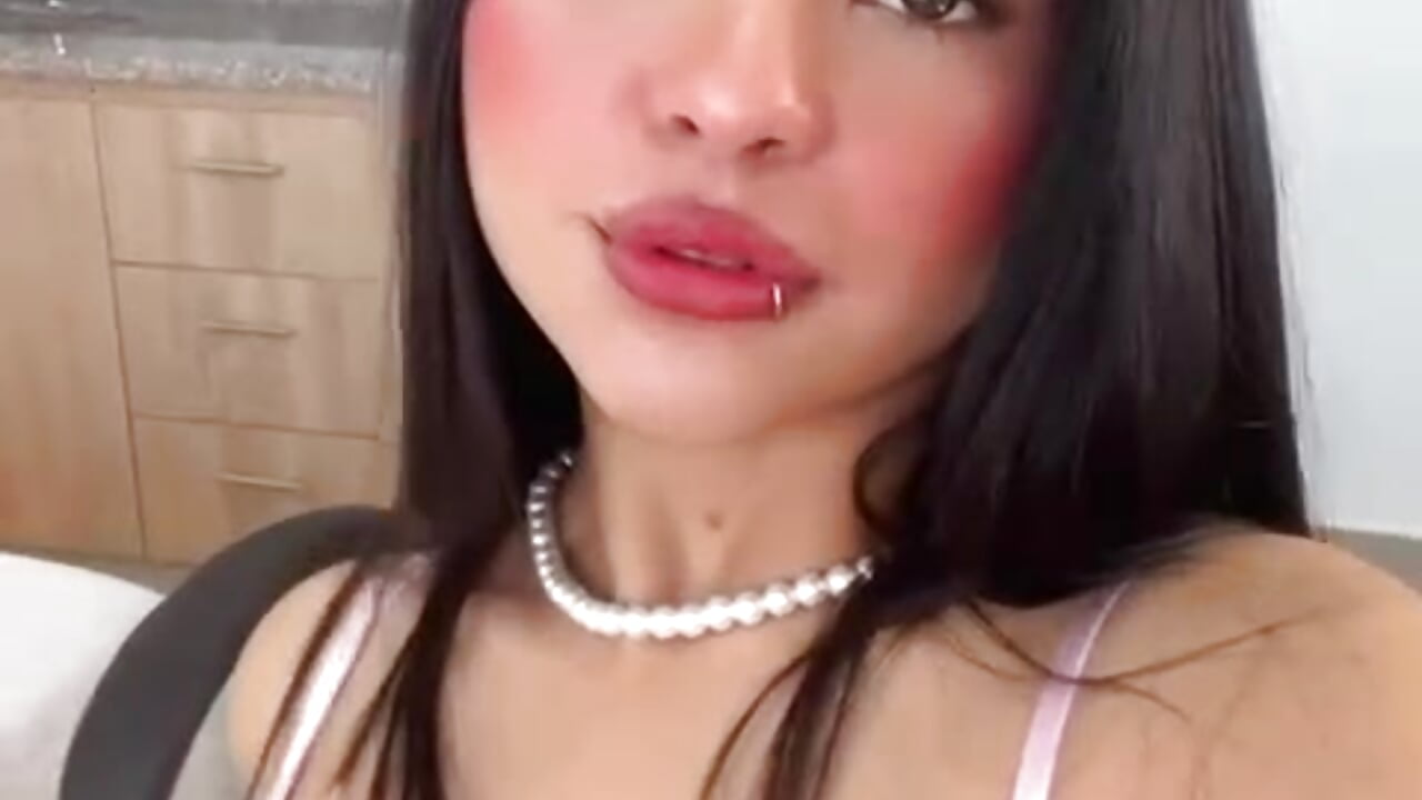 All of yours - video by Layla_Breezee cam model