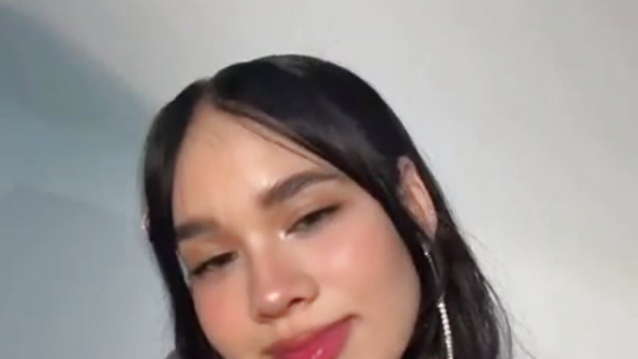 🎀