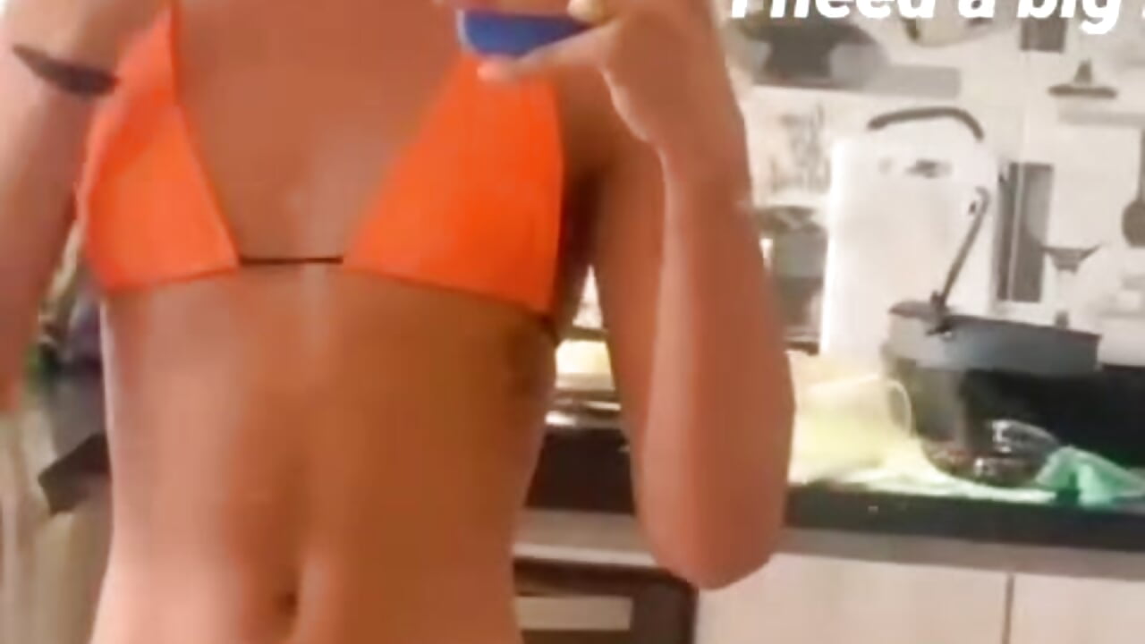 I'M YOUR ORANGE🍊🧡🍊－カメラキャストのlucyangel_11の動画