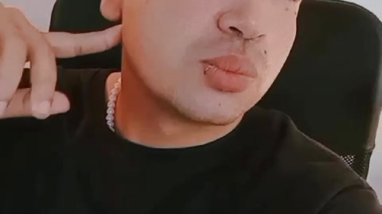 hi, i am yezuz - video by Yezuz_2004 cam model