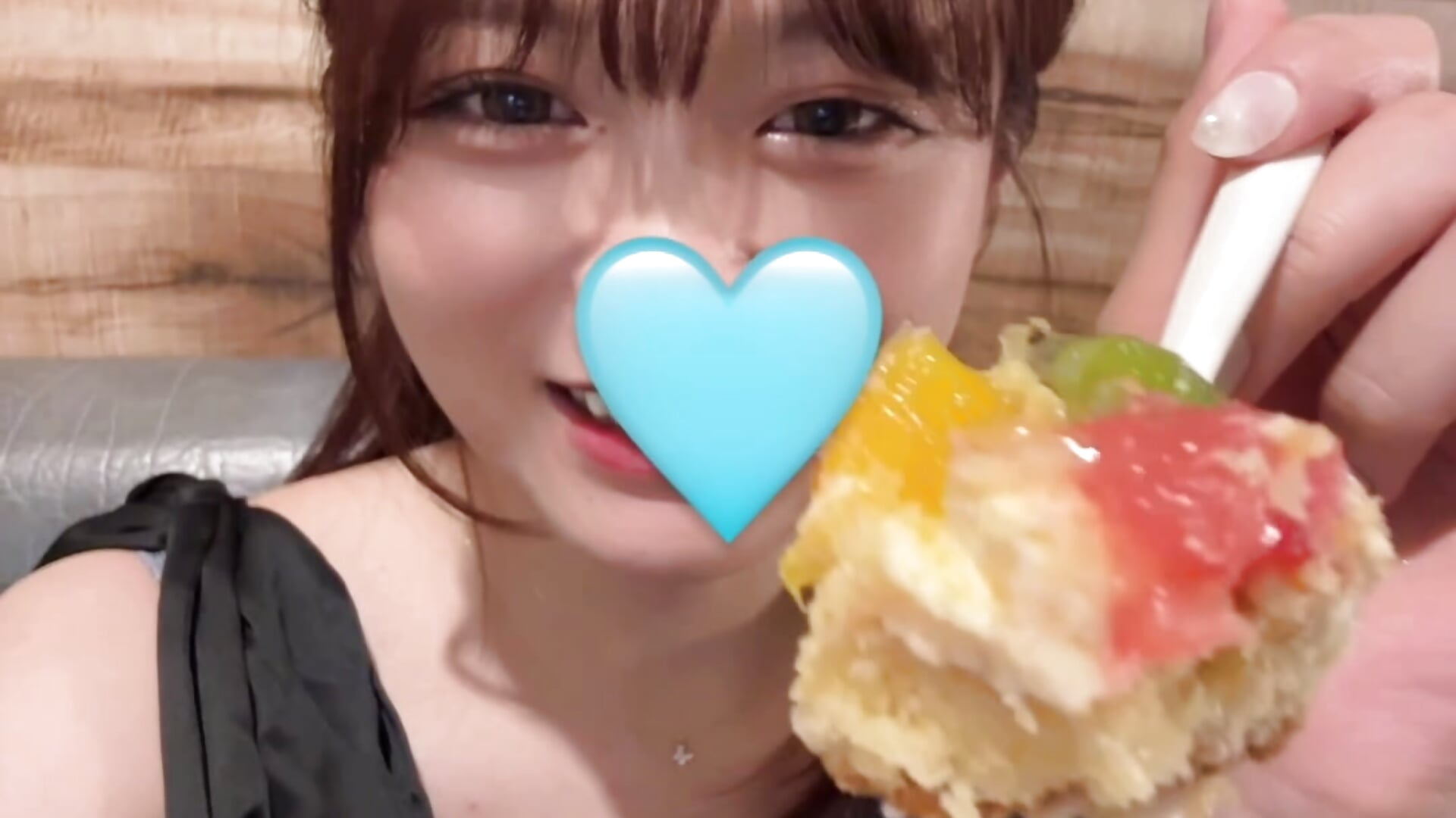 ケーキあーんする(´◒`)