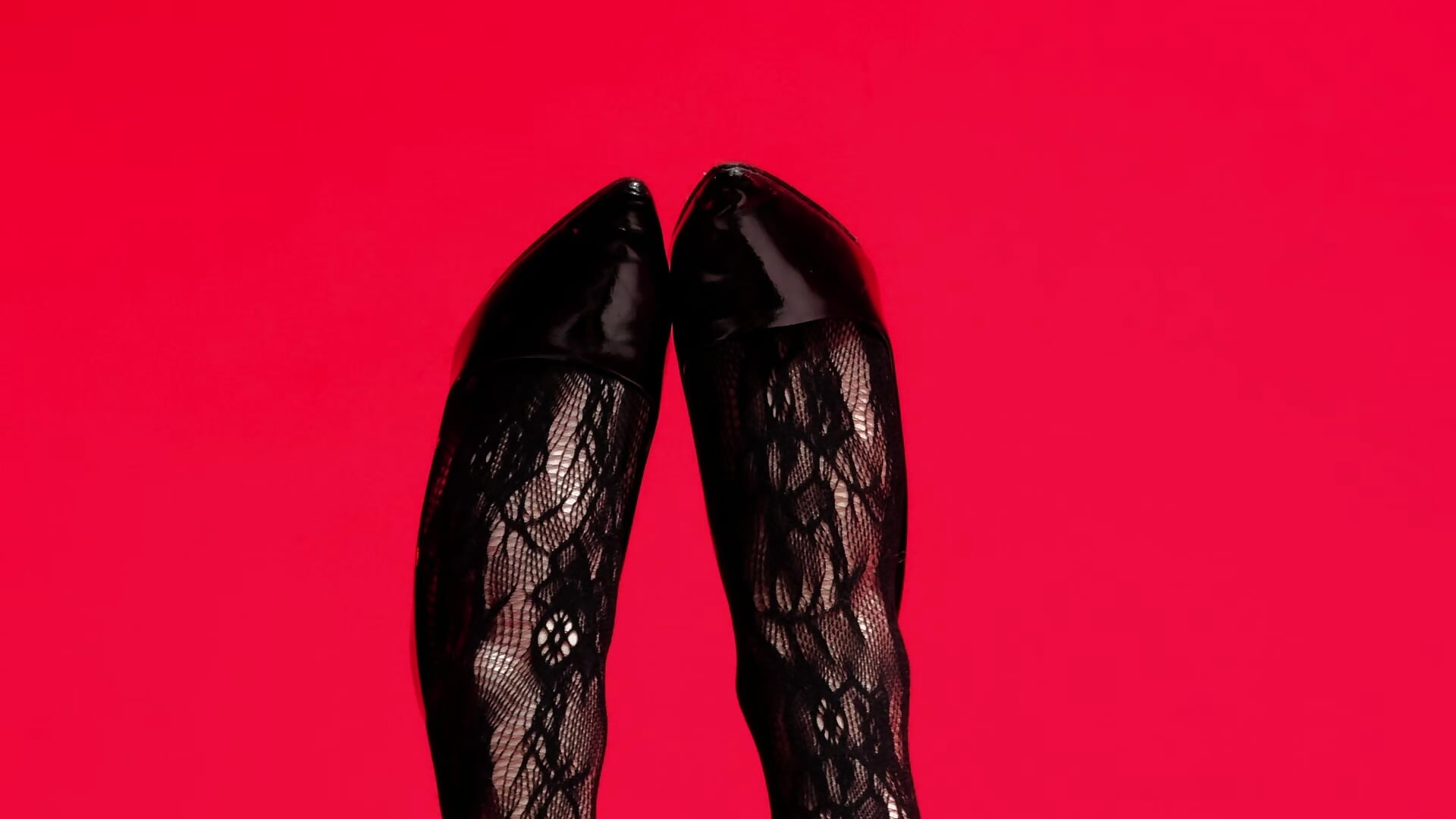 Dark Invitation– BeverlyMost kameramodell videója