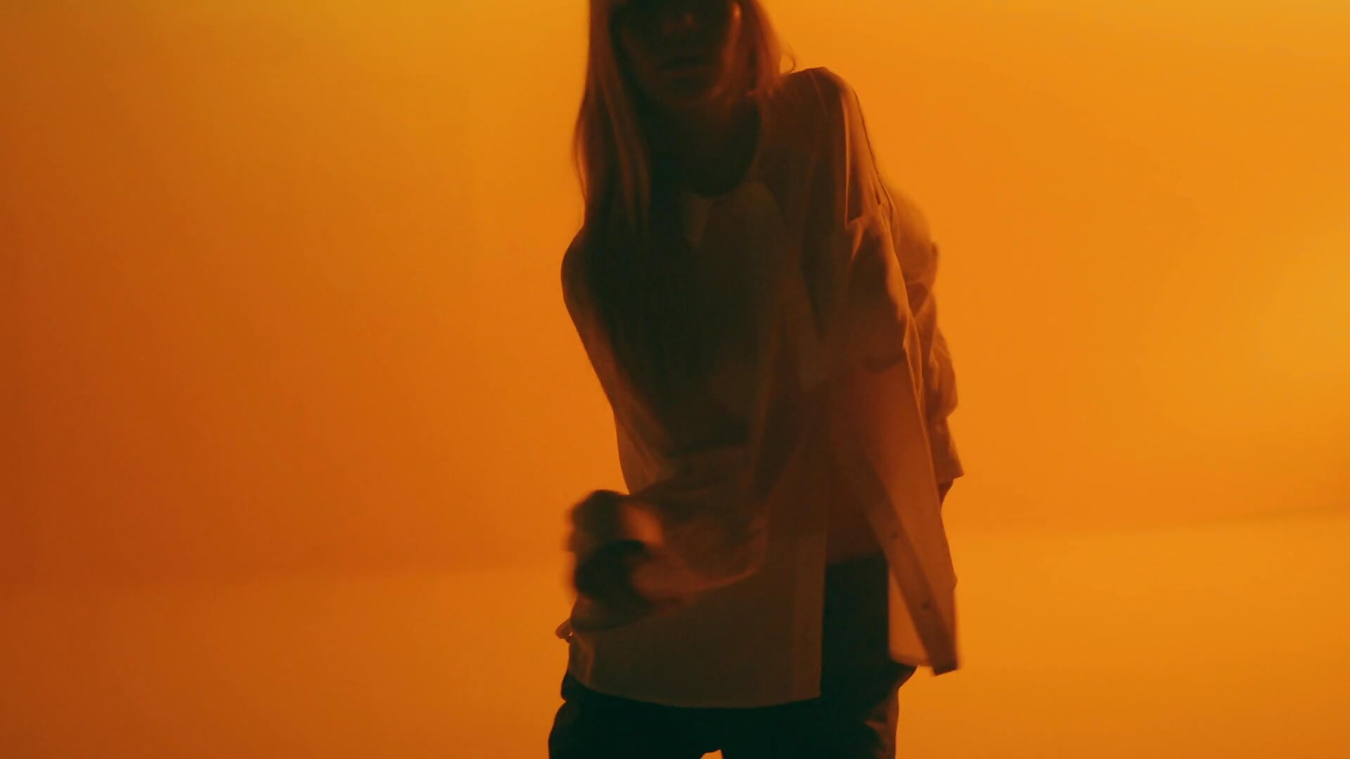 px-download185787-876545918_small - video by Quenbooby cam model