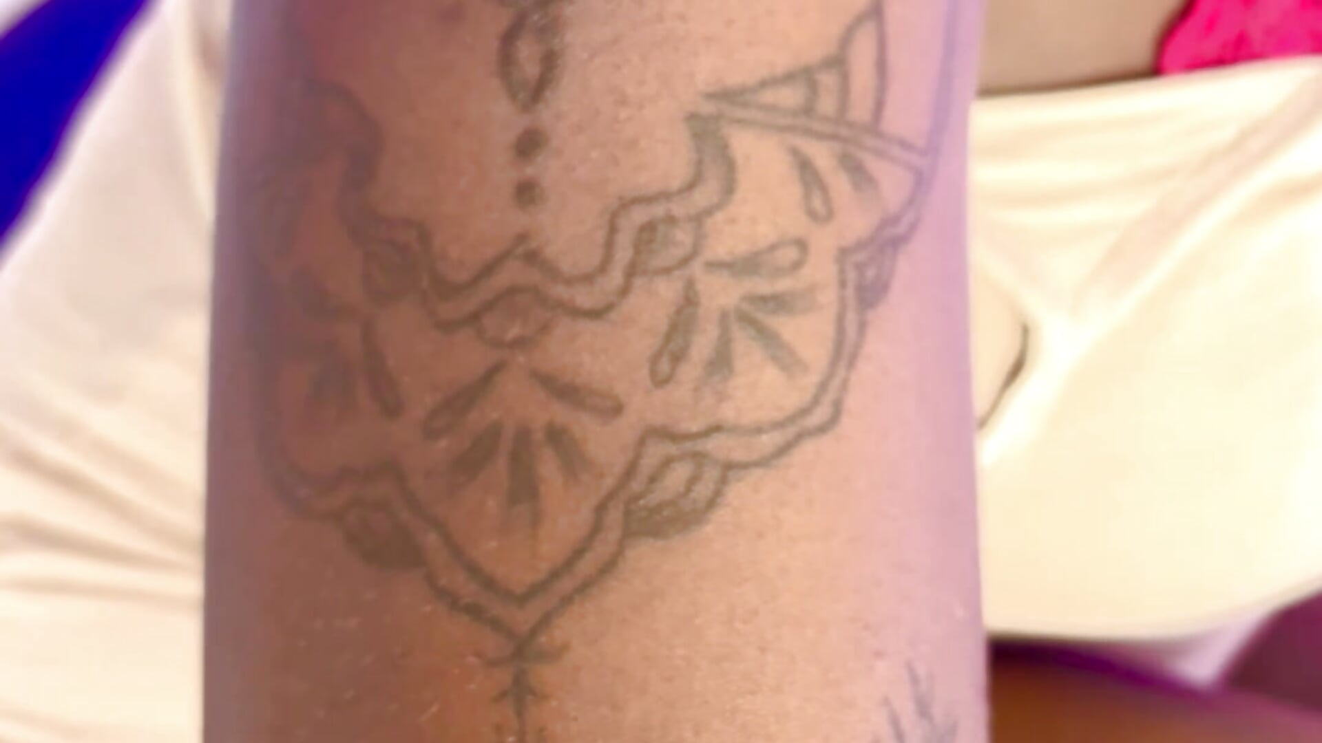 tattos - NatyParker 캠 모델의 동영상