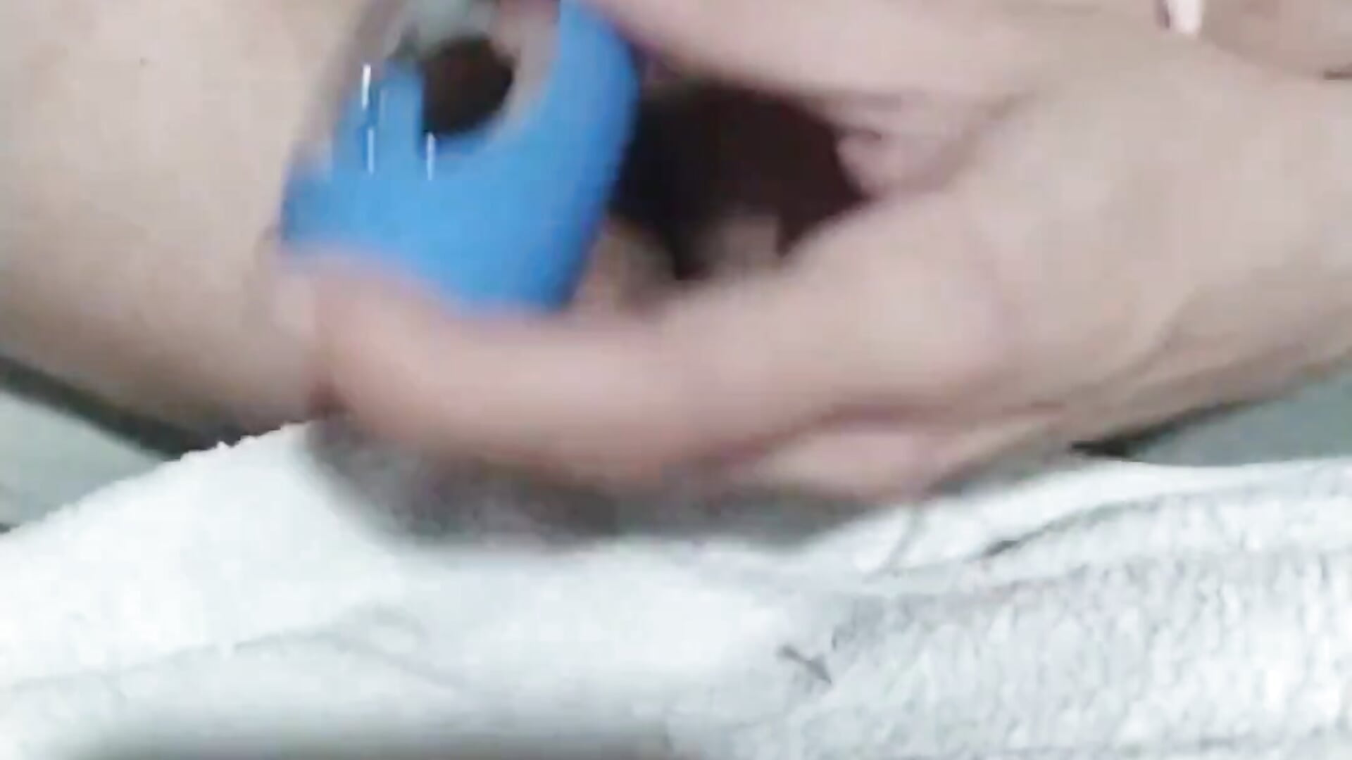 New toys are always fun 😈 - vídeo de bunnyfox420 modelo de câmara