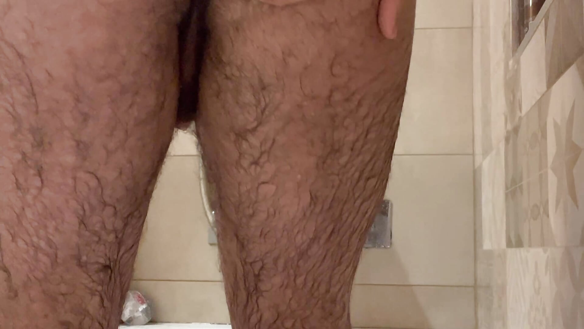 Litle dance with ass hole show