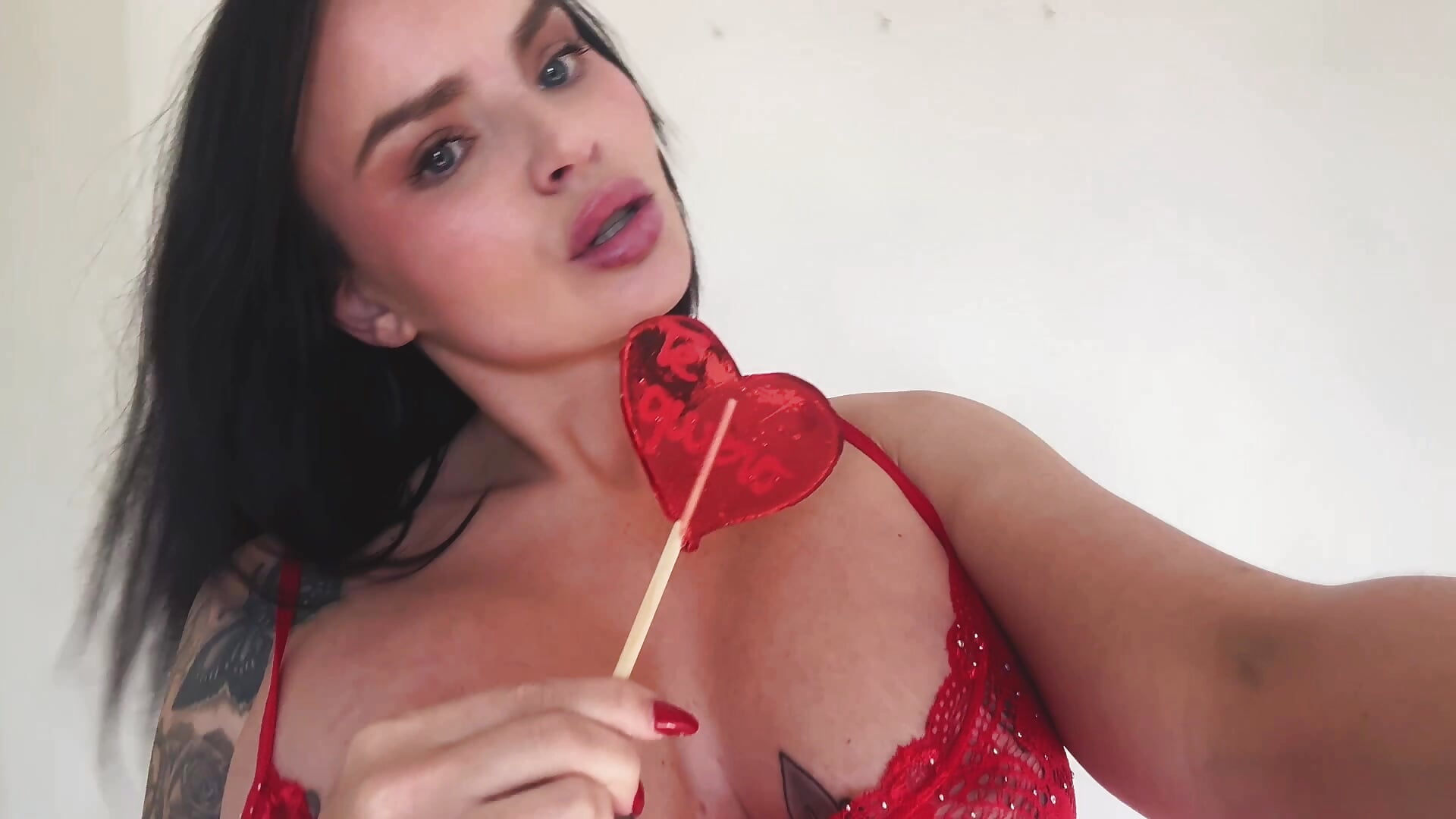 Do you think I taste sweet? 🍬 - XXX video by AmeliaSums