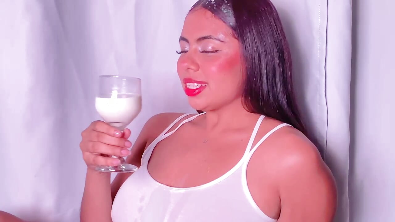 Come here and fill me all of milk