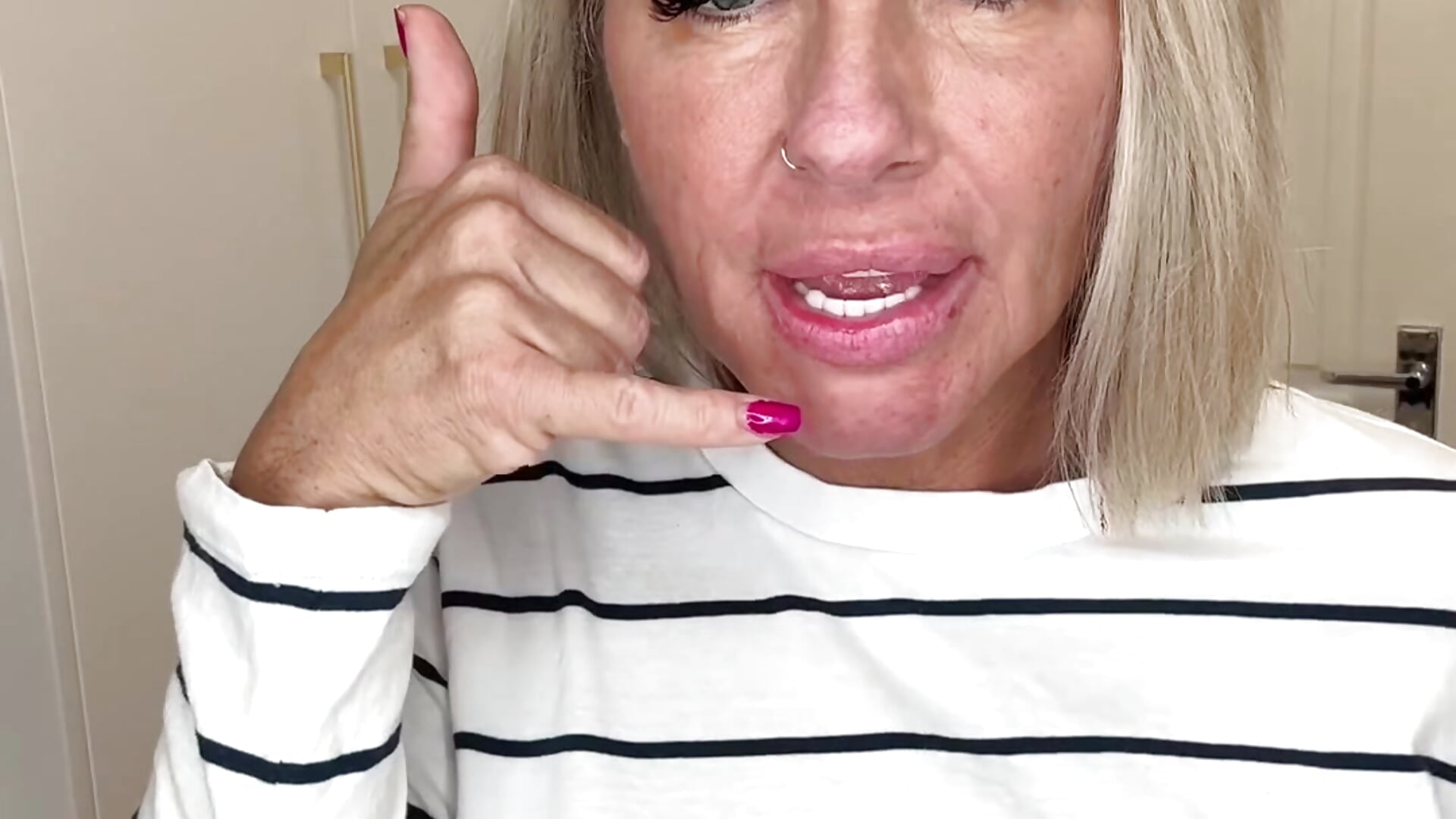 Naughty Millie - video by MakemeMillie1 cam model