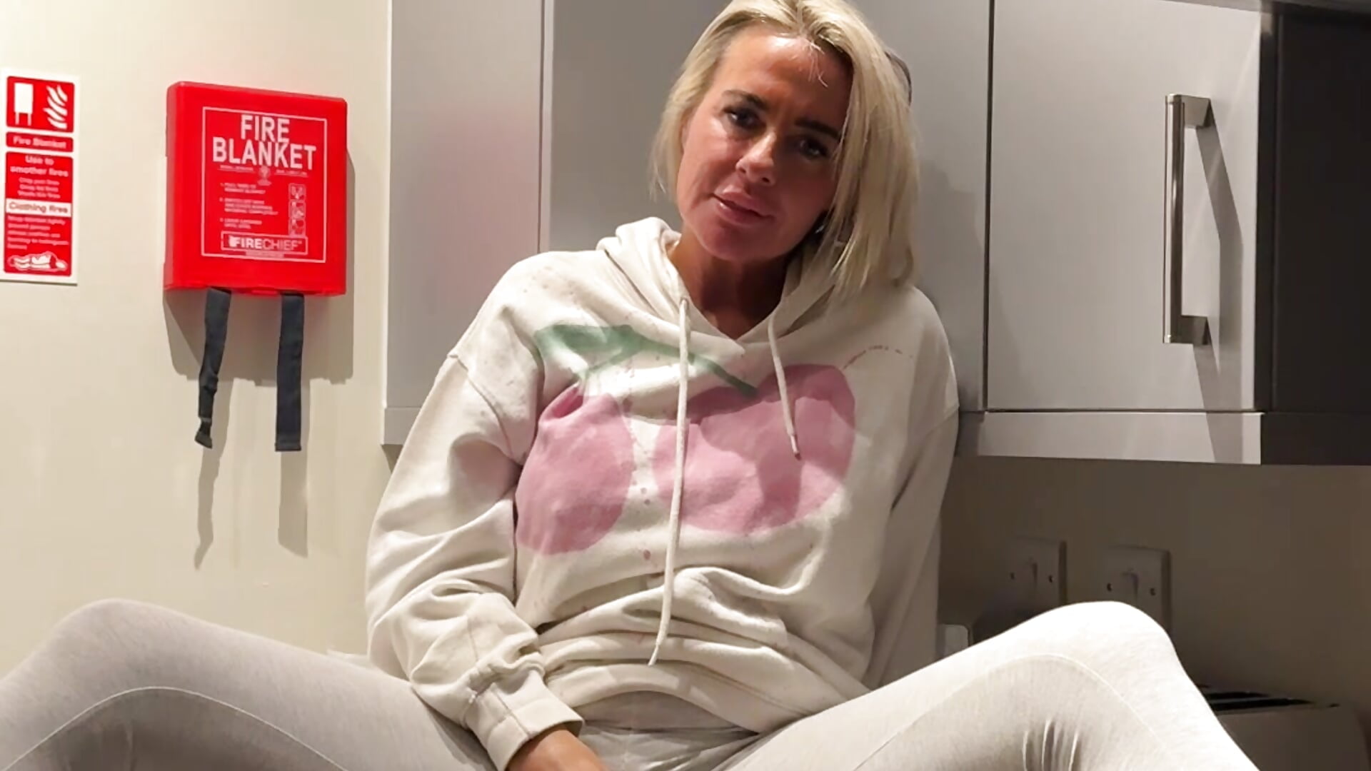 Content to come - video by MakemeMillie1 cam model