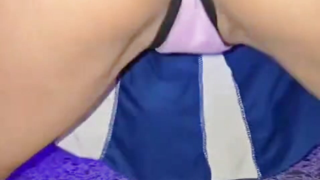 Kathy and Karen Twerking - video by kathymia68 cam model