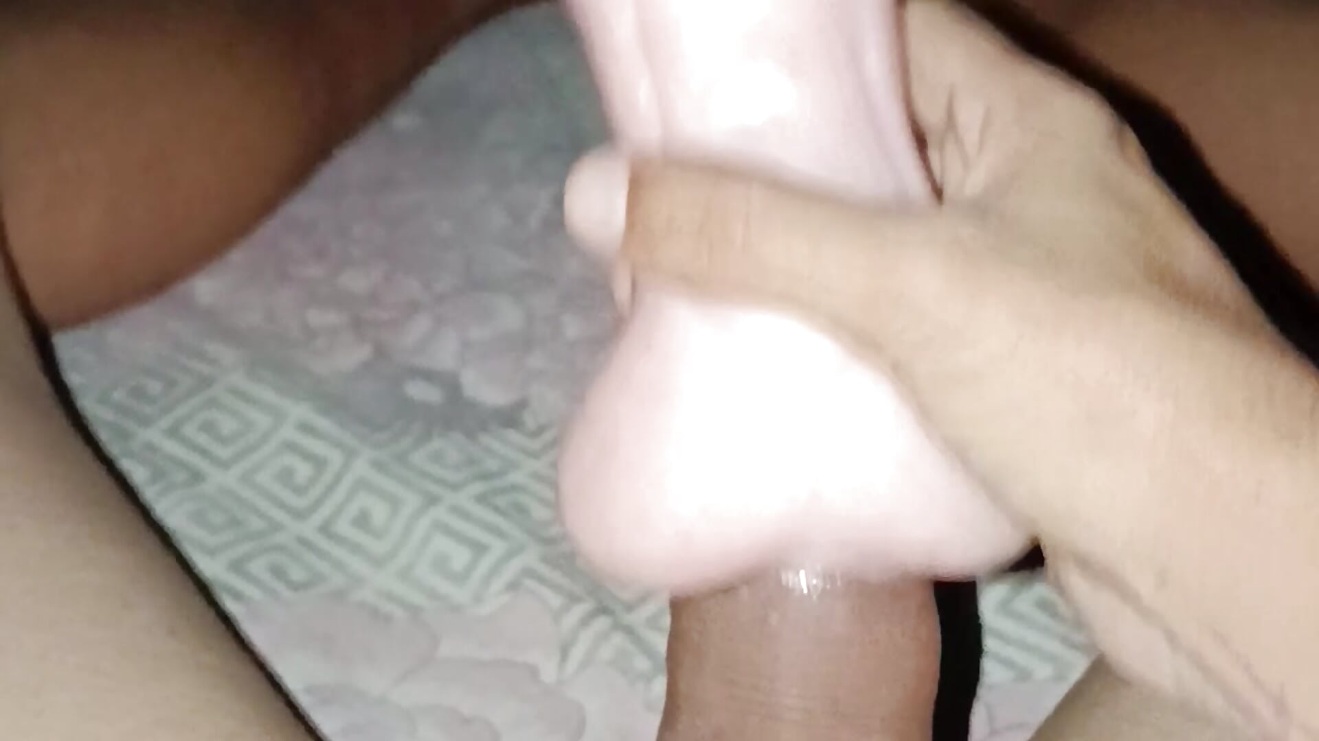Brincando 😈😋 - video by novinho_mcz cam model