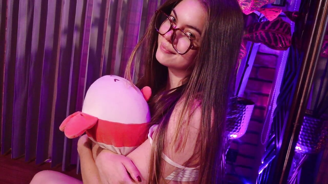 I want to be your good girl 🧸