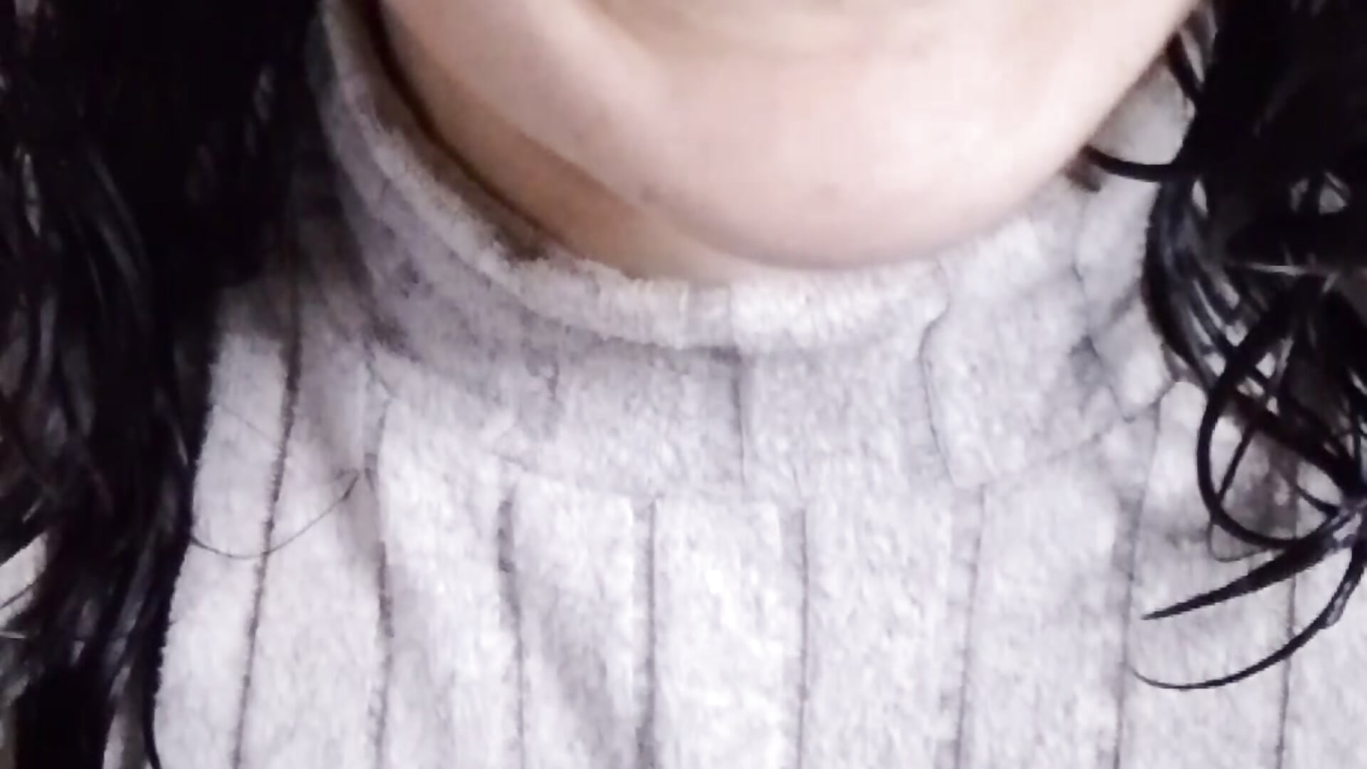 Mi lenguita 🤤 — filmik parejarica420, modela(-lki) na kamerkach