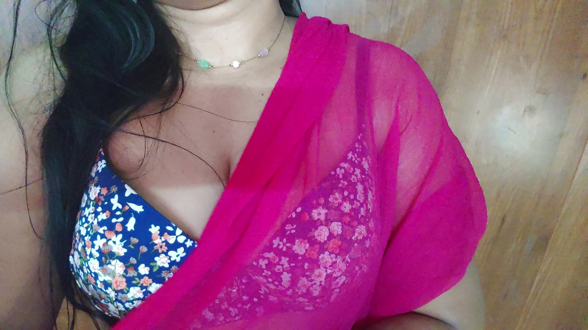 1000387663 - Anusri_359359 캠 모델의 동영상