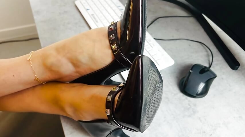 do you love my legs?