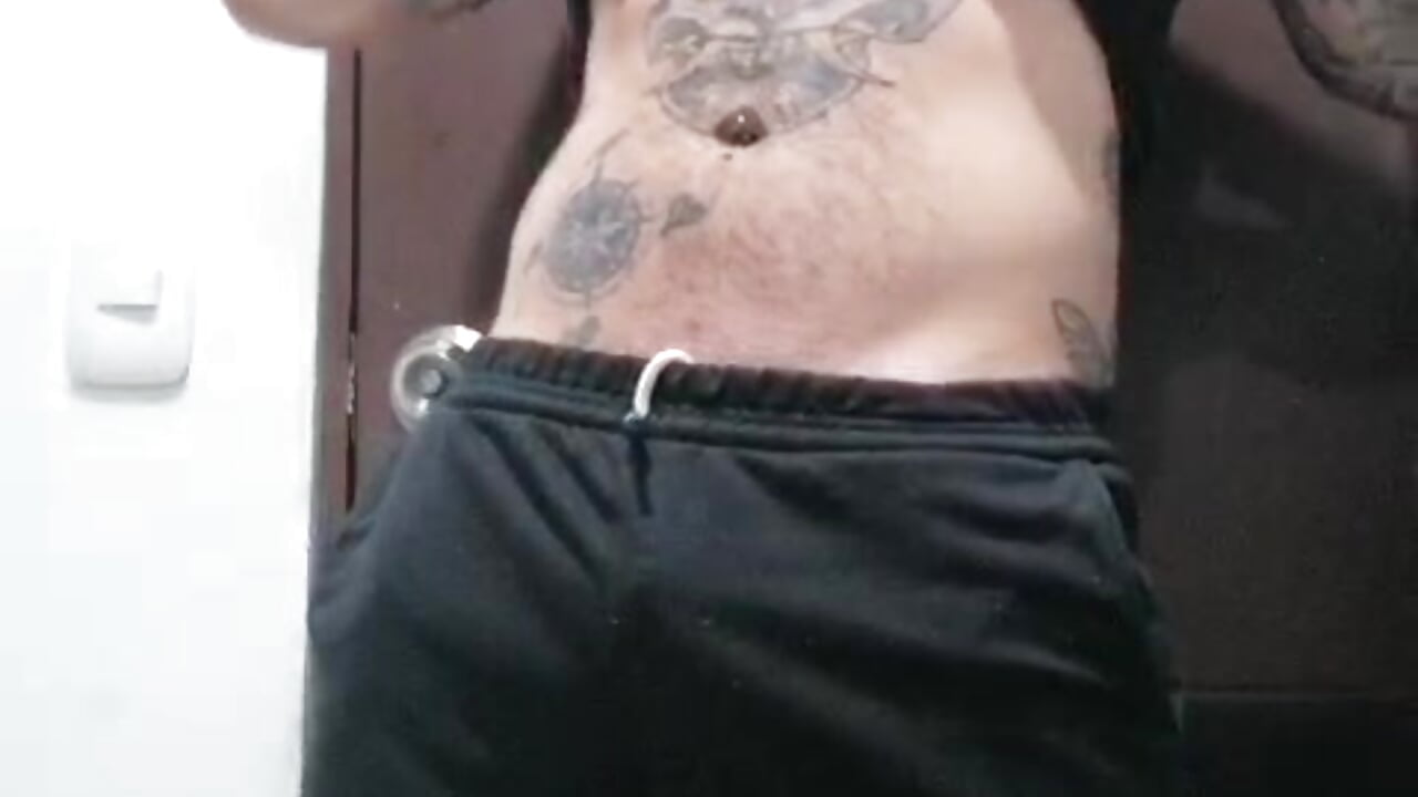 Temptation made man - vidéo du modèle de showcams kaletattoo