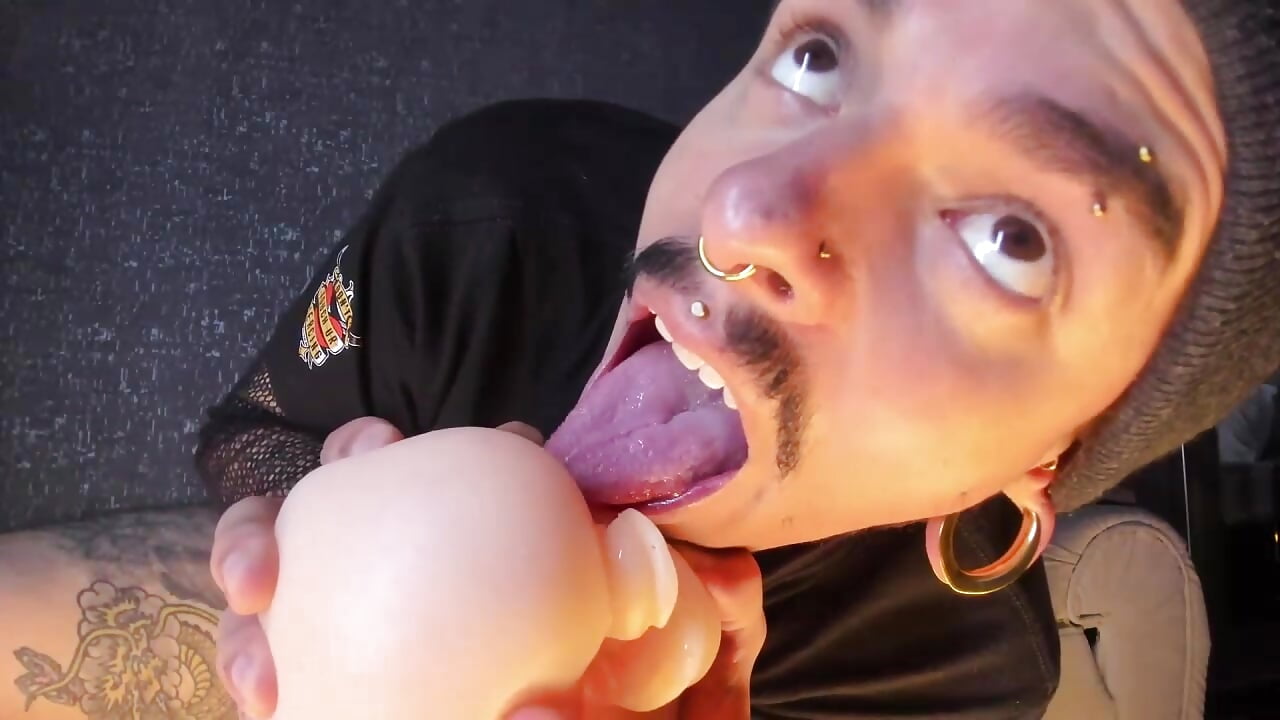 This is how I will eat your delicious ass today... 😈🤤 - vidéo du modèle de showcams kaletattoo