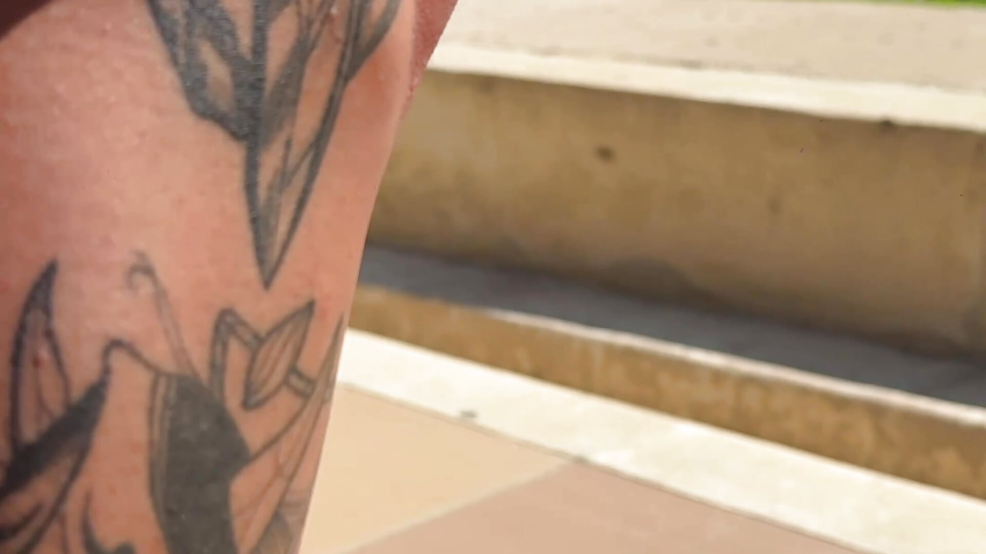 tattoo and piercing - video by Lilookailanii cam model