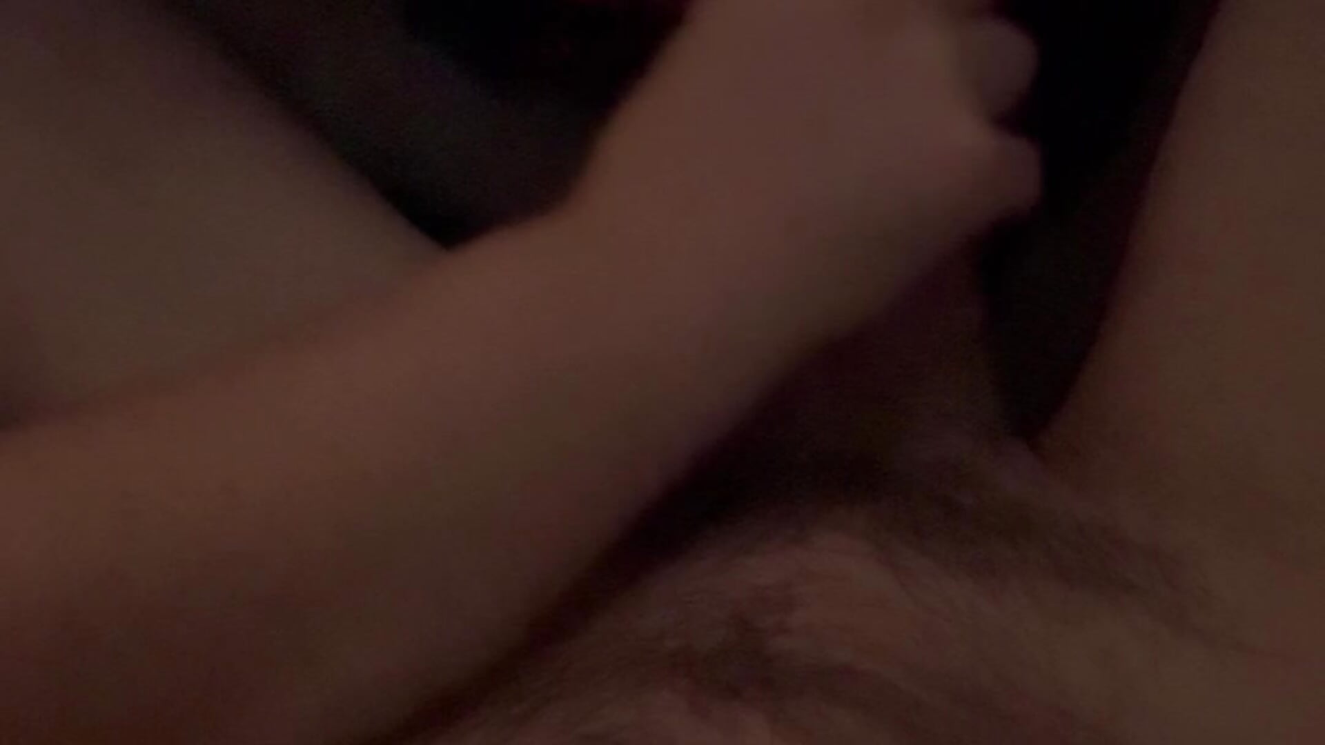 My girl jerking me off - vidéo du modèle de showcams FeelingUnwanted