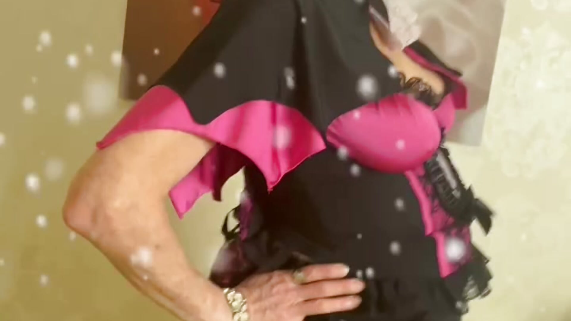 Christmas baby - video by SexyGrandma_ cam model