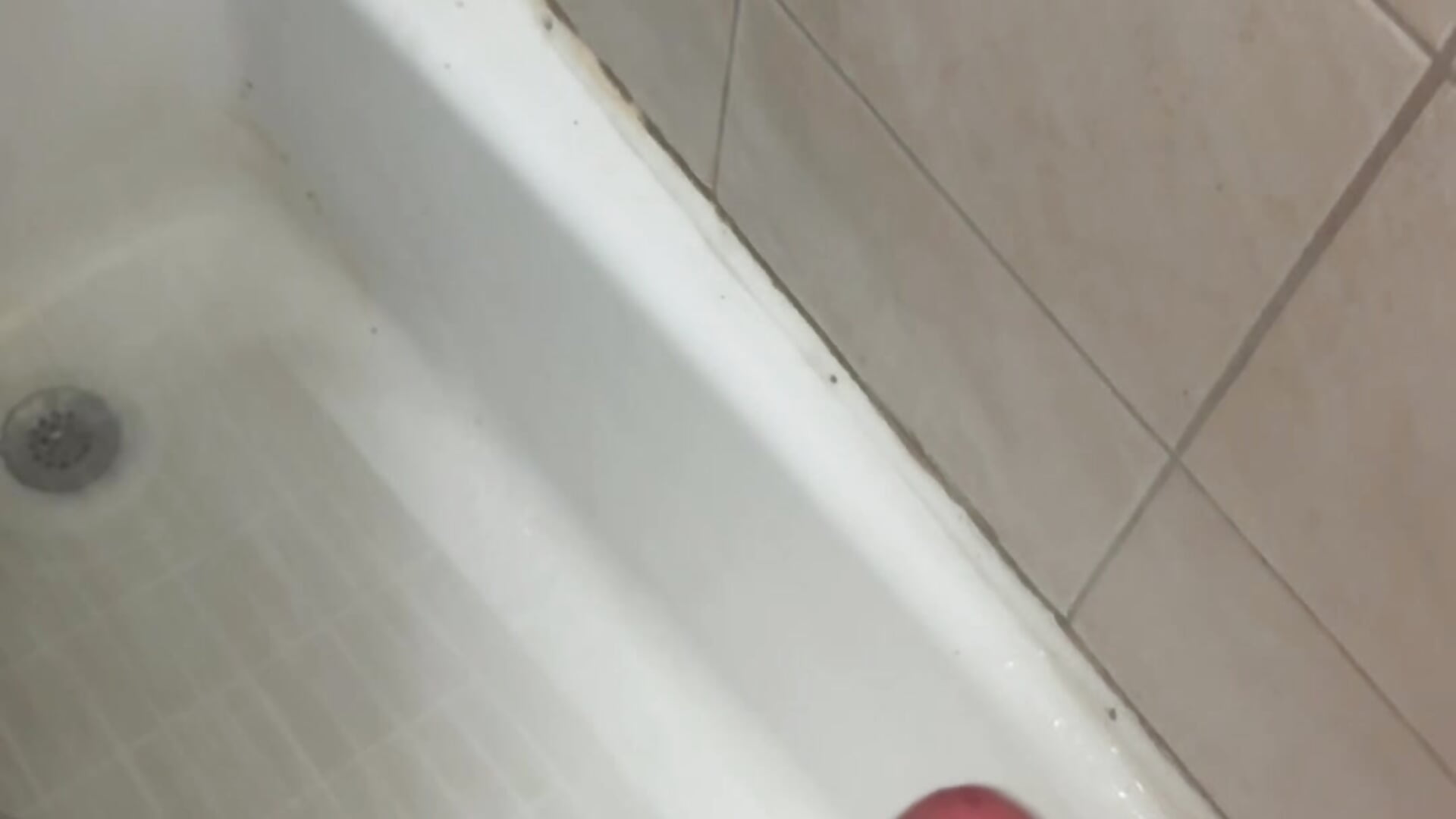 Shower strokes - video by Seanoofss12 cam model