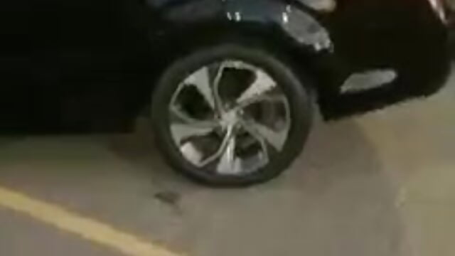 Car - відео від вебкаммоделі 5150rainbow