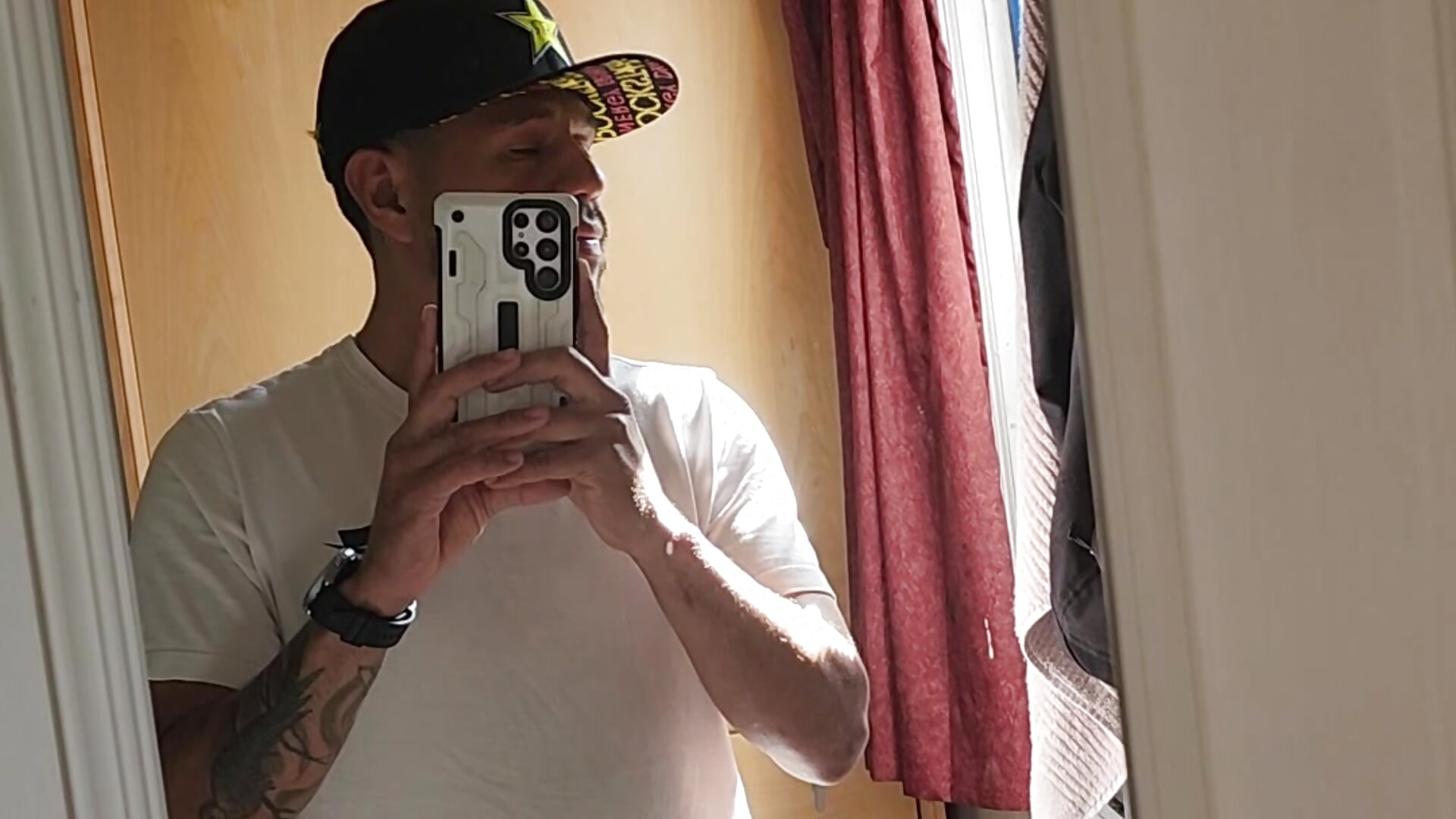 ebac80fa-1f7c-4b0b-9701-47c9e6dda856-1_all_54 - video by jucarihr cam model