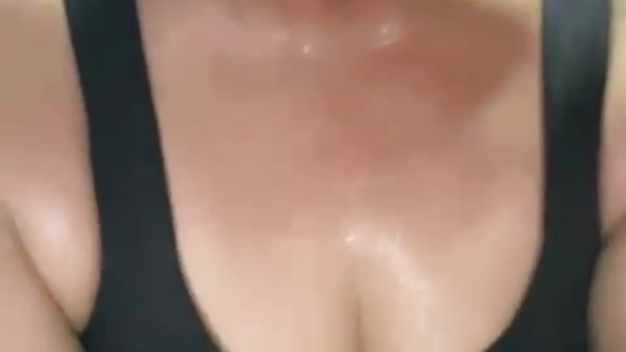 WhatsApp Video 2025-05-15 at 8,55,35 PM