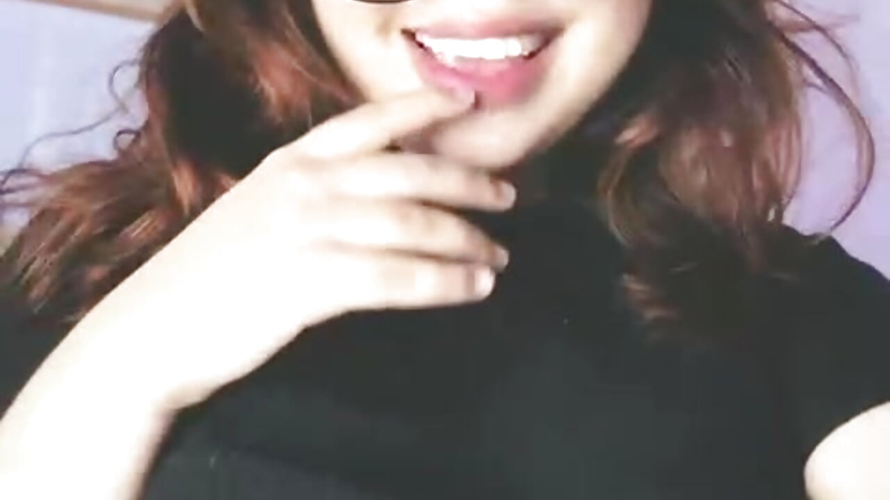 hi love 🐰 - відео від вебкаммоделі lia_foxxy71