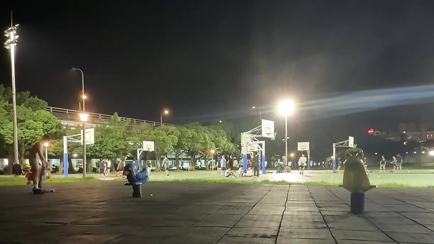 籃球場邊野裸－カメラキャストのrlemon2234の動画