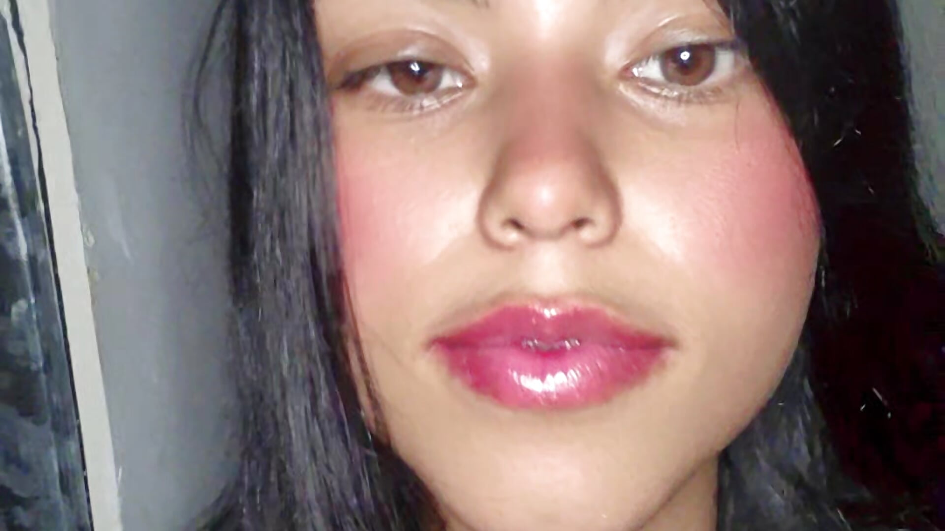 I always get what I want, and if I don't get it, it's because I didn't really want it.😜💋🌸 – video od webkamerové modelky Angela_Sophie