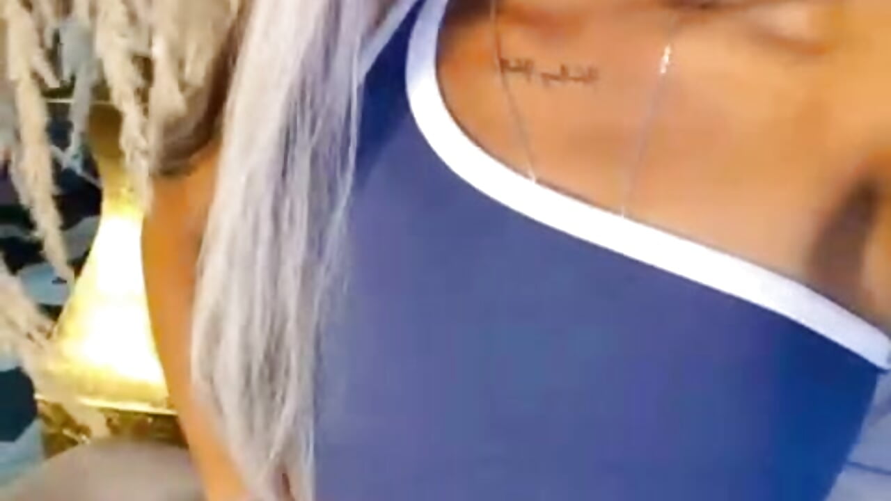 Do you want to see a little more? - відео від вебкаммоделі AliDiaz_