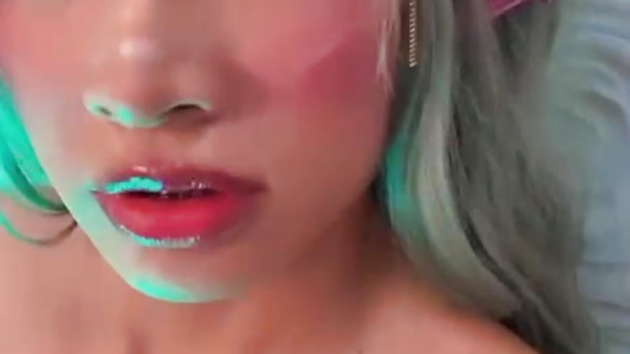 Girl of your fantasies🍀✨ - video by Sarahi_Camila cam model