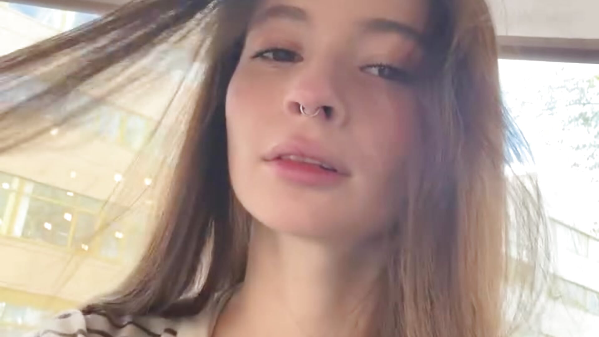 Real me🌸😄 - AmeliaFlares主播的视频