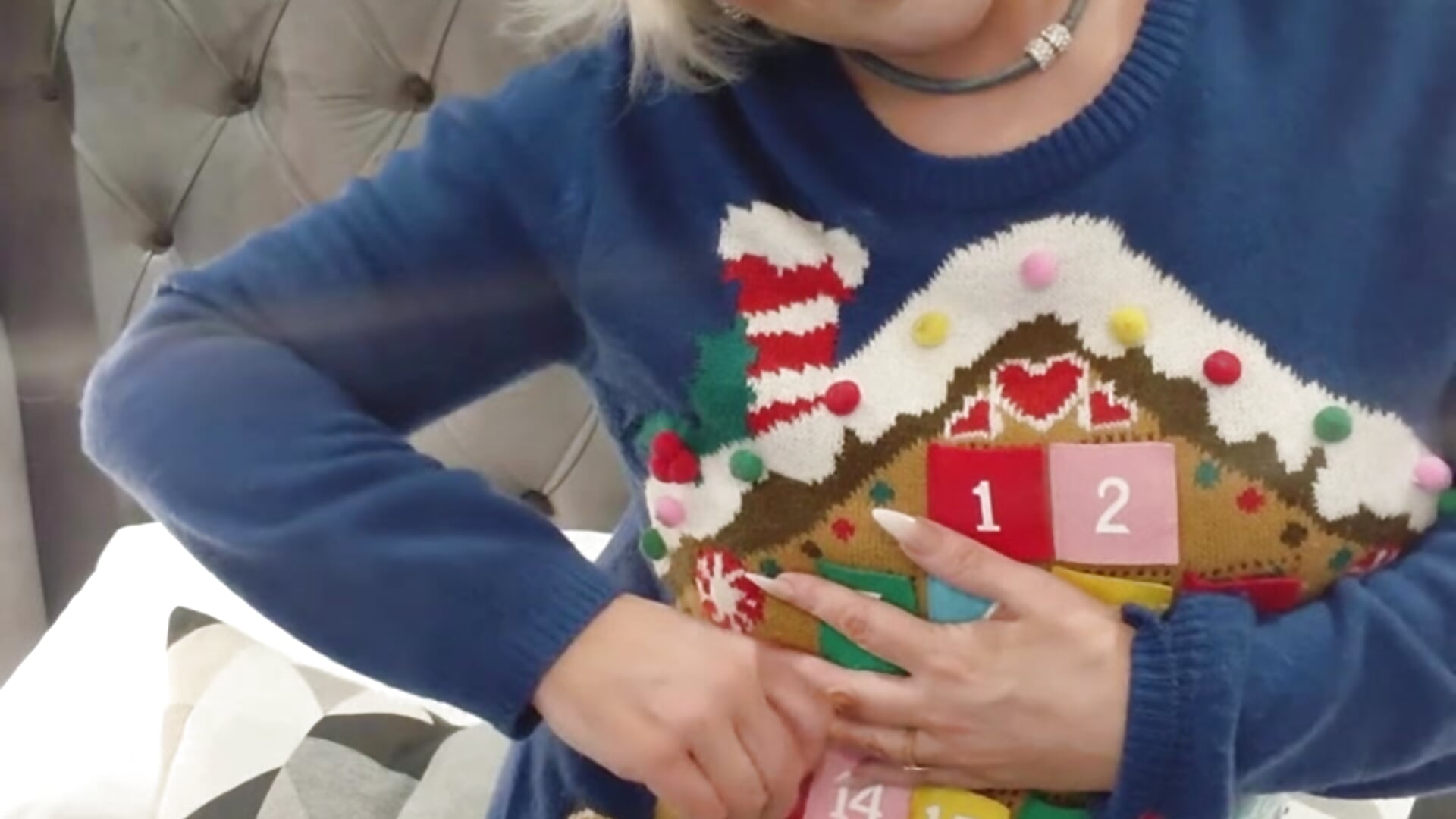 Advent Calendar Day 19 - video by GoddessAlimony cam model