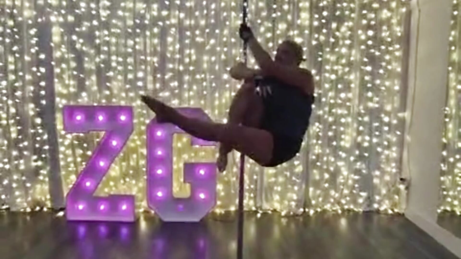 Improving On Pole - video by GoddessAlimony cam model