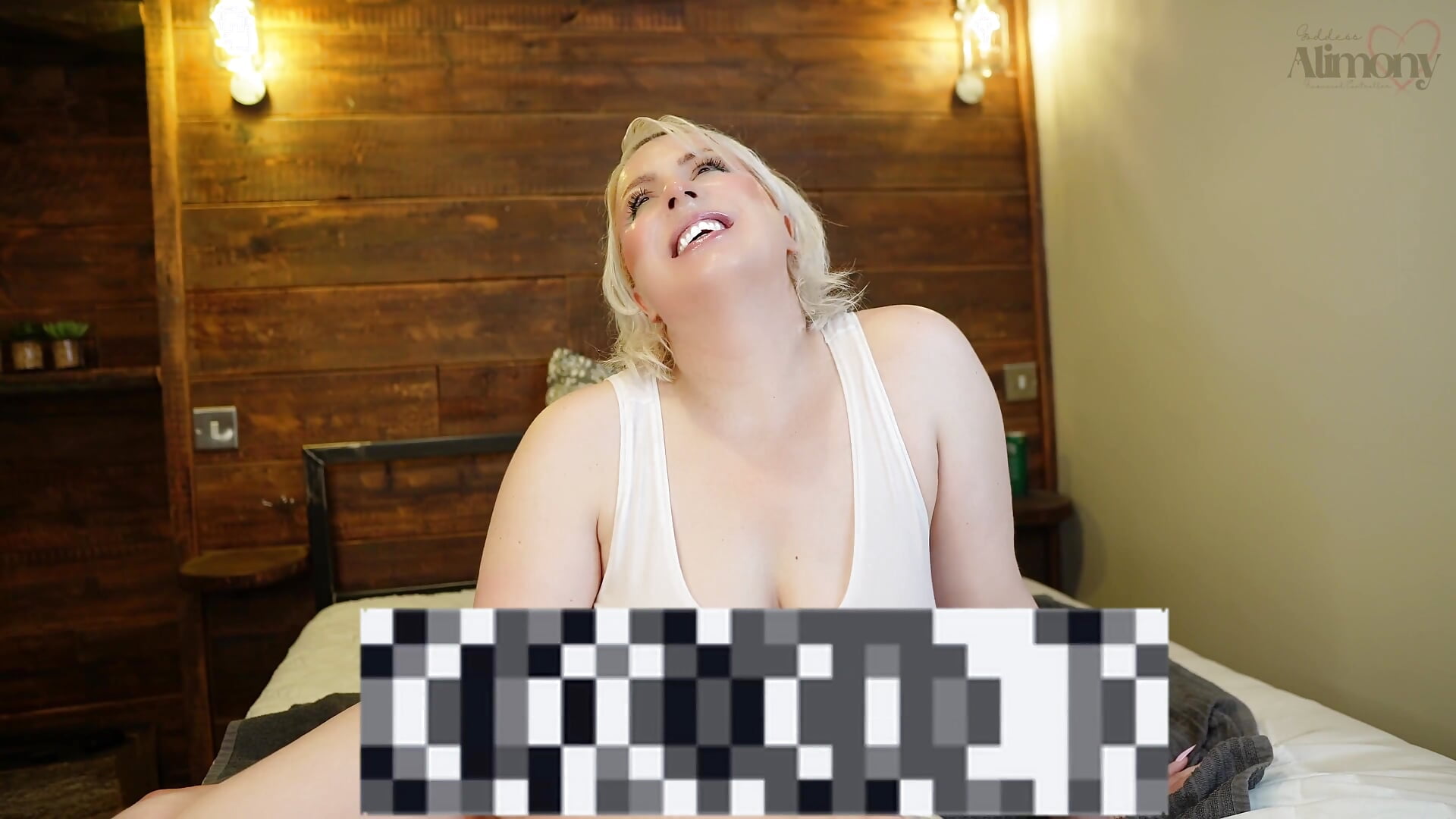 BIG WET BURPS TRAILER - video di GoddessAlimony modella di cam