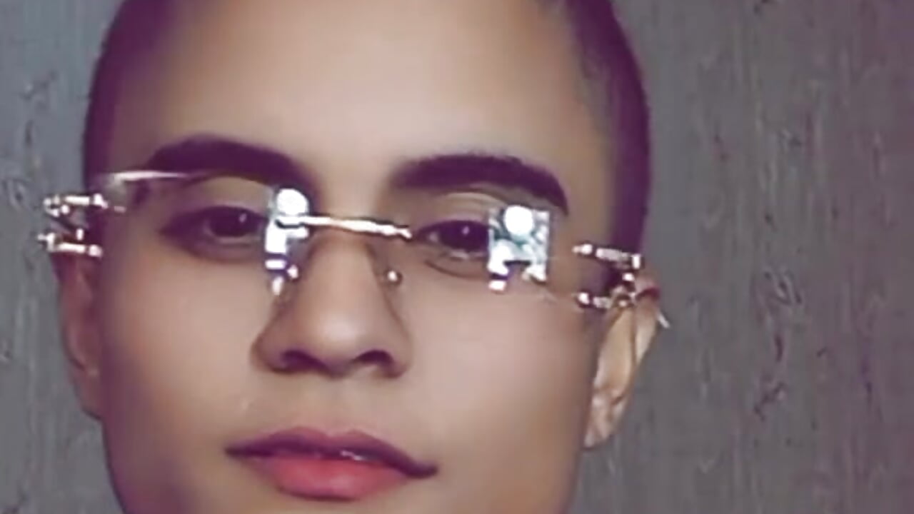 ll - video oleh model kamera Liiamthompson