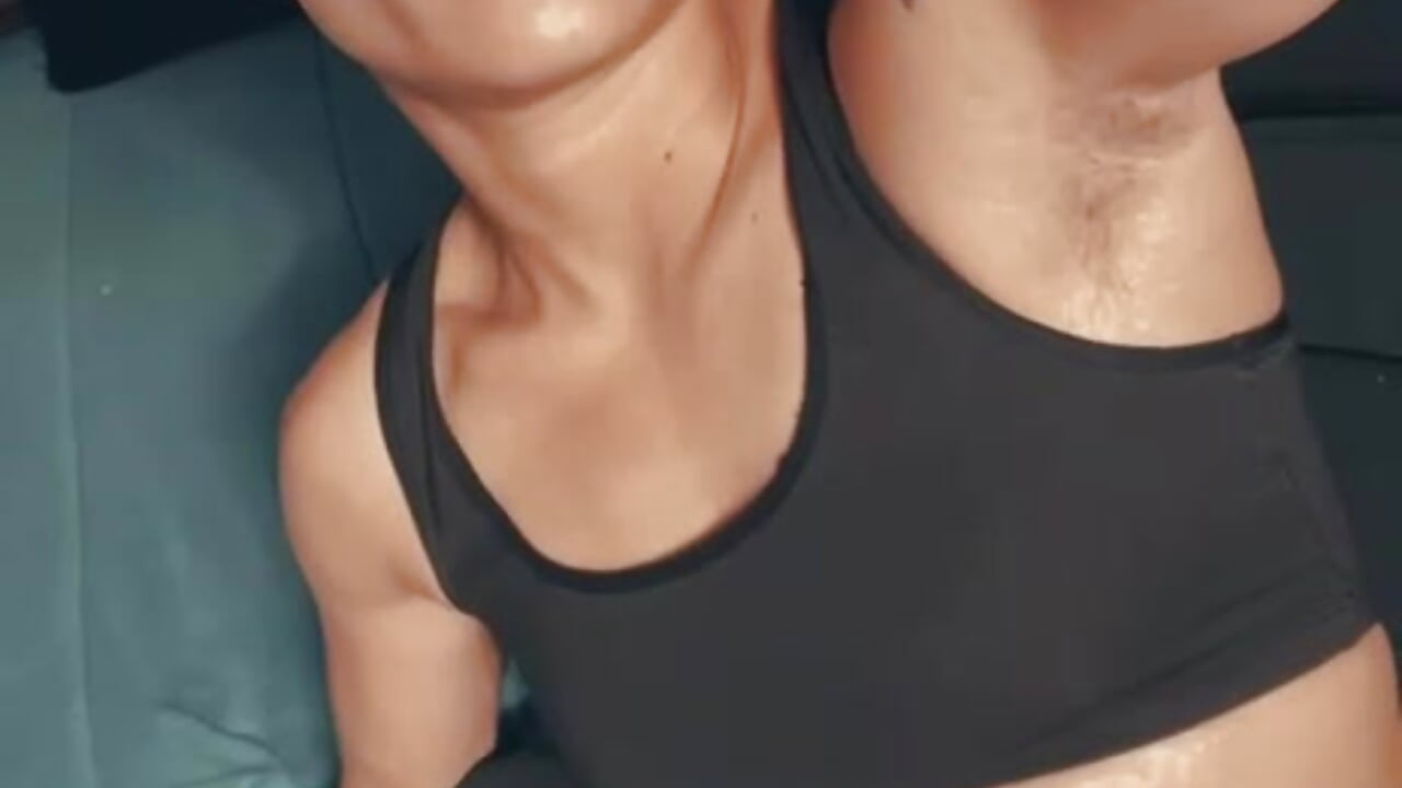 cute😍 - vidéo du modèle de showcams Liiamthompson