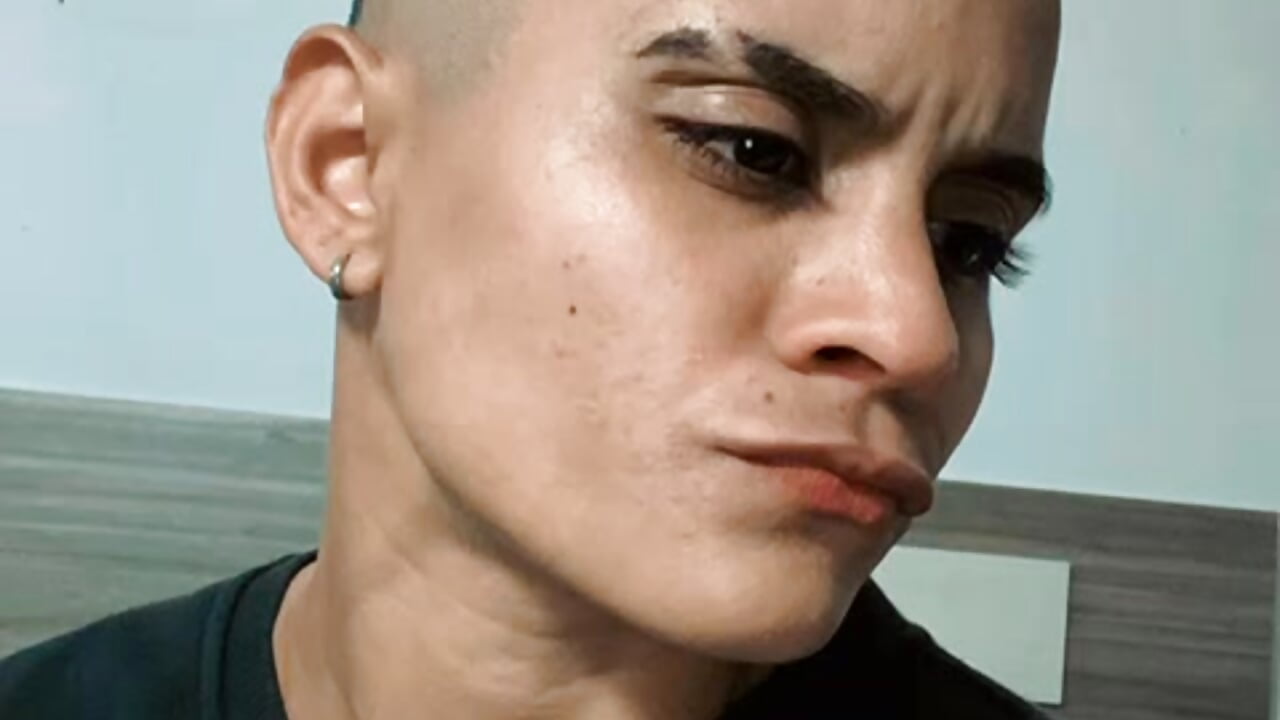 A LITTLE ABOUT ME - Liiamthompson 캠 모델의 동영상