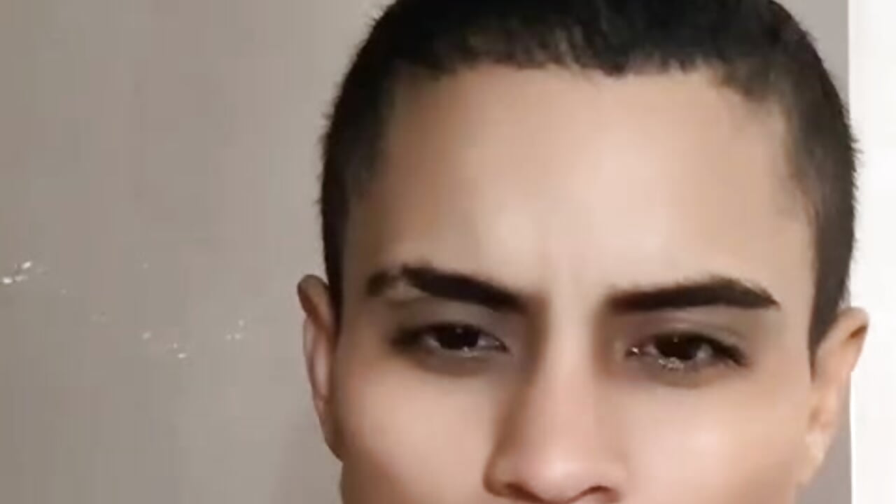 li - video Liiamthompson kameramallilta