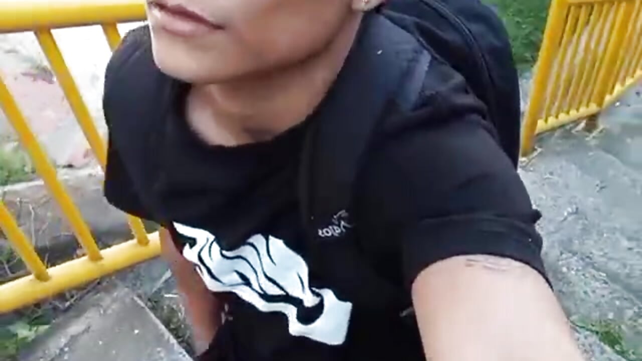 Liam (2) - video oleh model kamera Liiamthompson