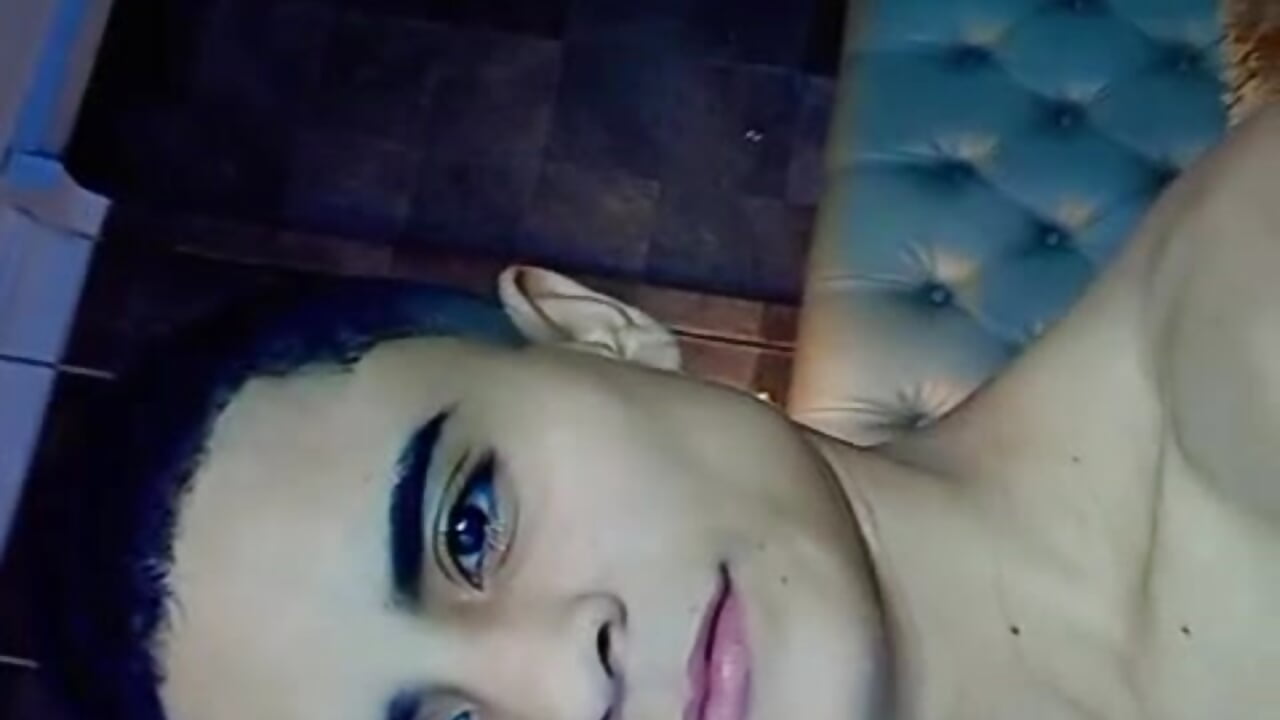 WhatsApp Video 2025-07-20 at 5,10,20 AM - video oleh model kamera Liiamthompson