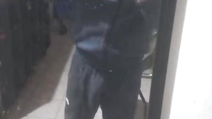 VID-20250423-WA0140 - فيديو من Diablito997 موديل الكام