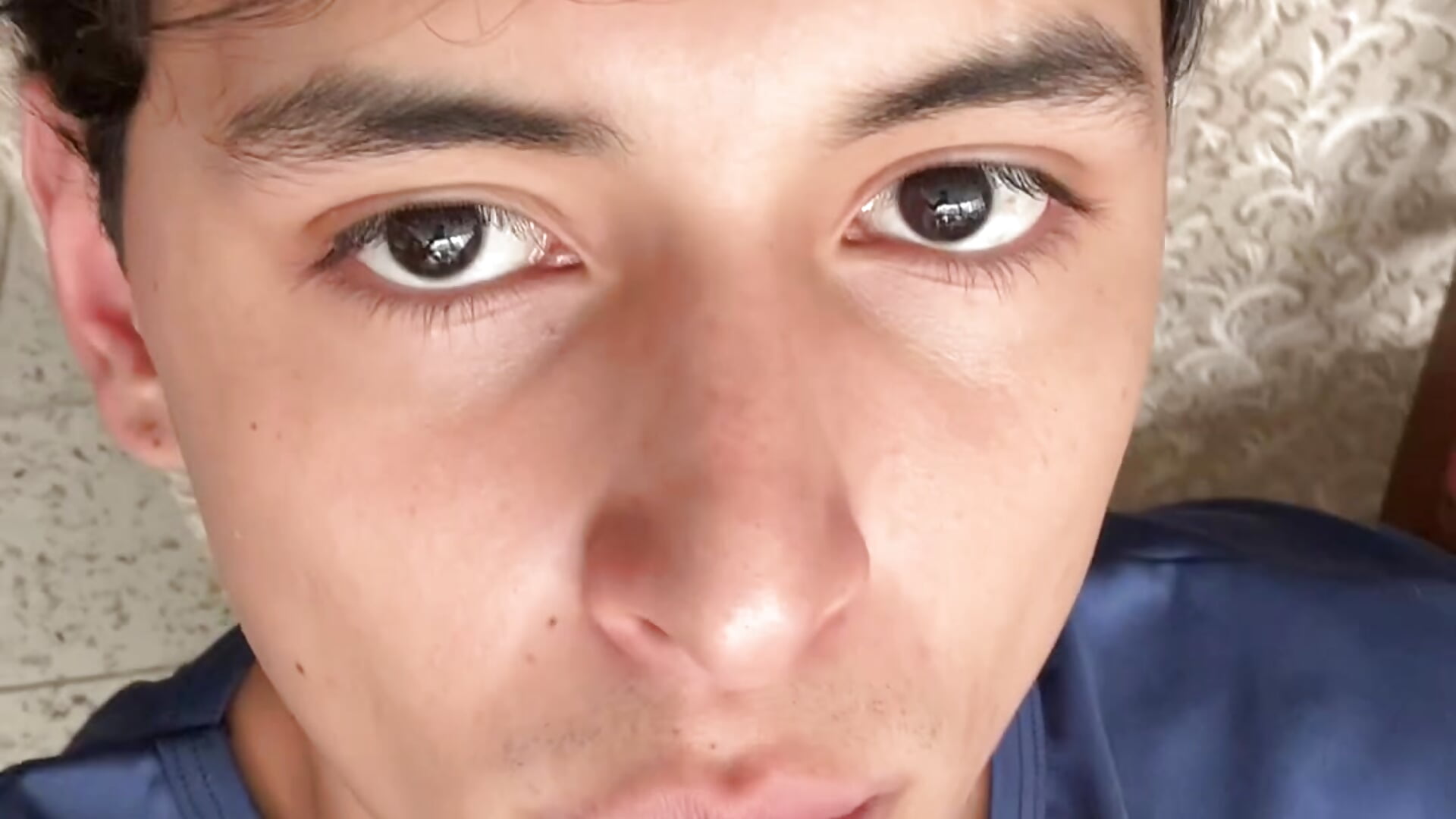 Juanpablom – video modela na kameri Gallondo