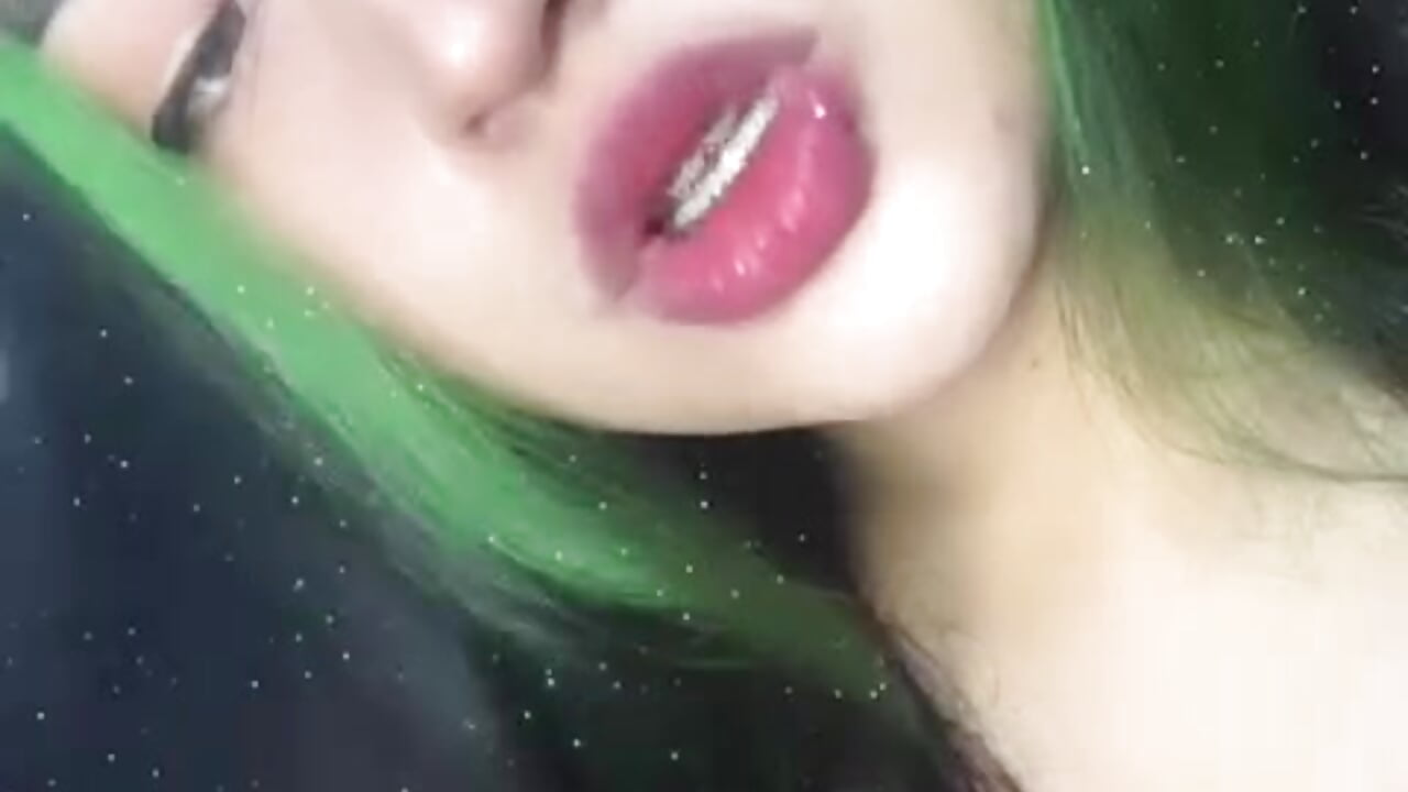 👄